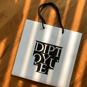 Medium Diptyque shopping bag